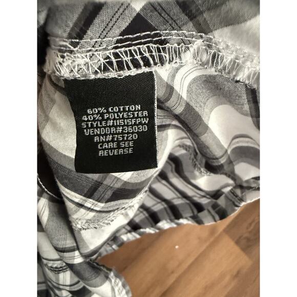 BKE Men’s athletic fit button up shirt- White, Black And Gray Plaid- Size Xl - Picture 5 of 6